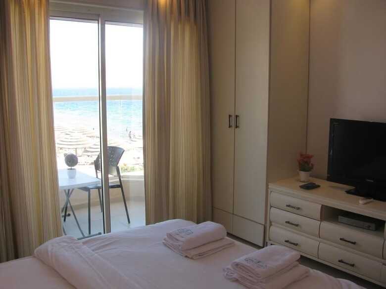 Coral Beach Pearl Guest House