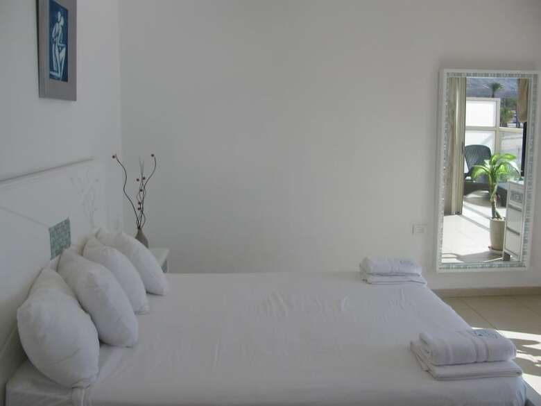 Coral Beach Pearl Guest House