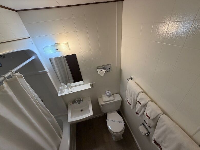 Hotel Airport Chalet