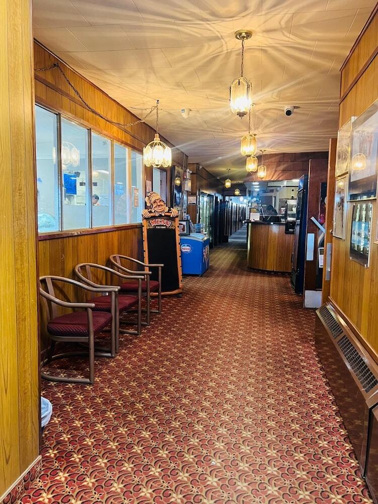 Hotel Airport Chalet
