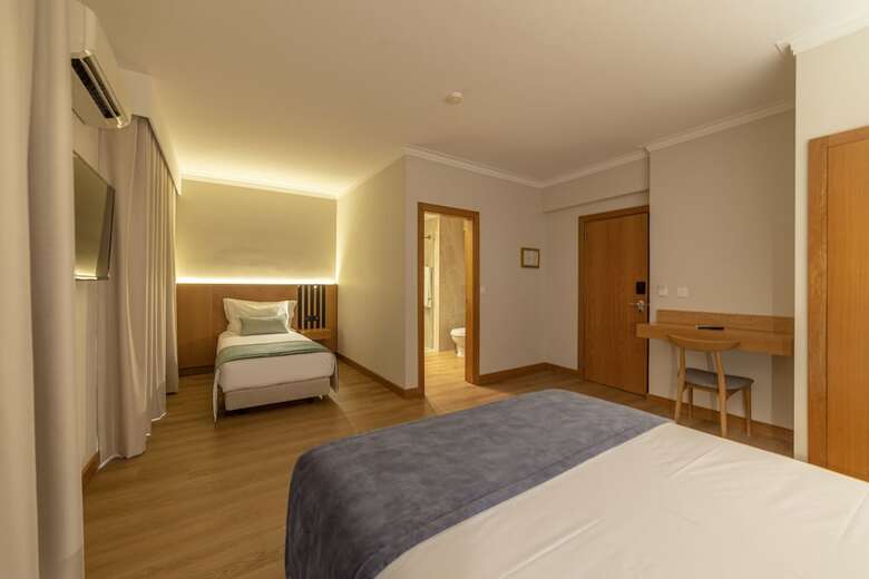 Santa Euf�mia Covilh� Hotel