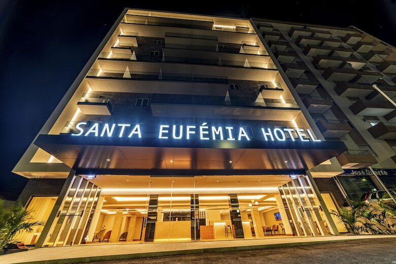 Santa Euf�mia Covilh� Hotel