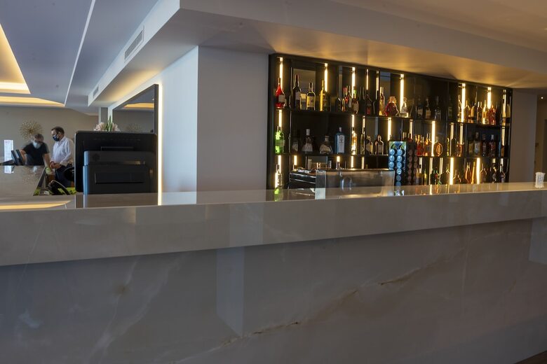 Santa Euf�mia Covilh� Hotel