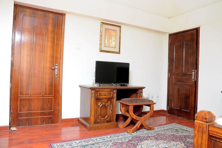 Hotel Grand Guest House