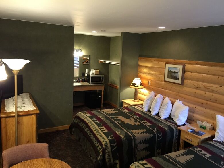 The Historic Madison Hotel Motel