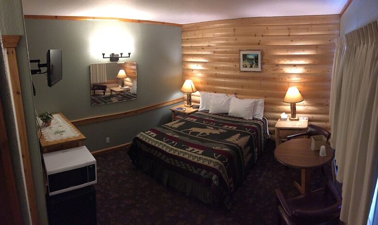 The Historic Madison Hotel Motel