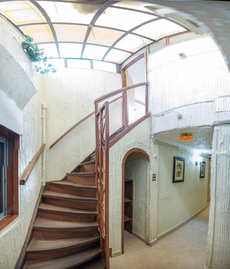 Hotel Sahara Inn