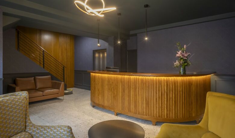 Fitzsimons Hotel Temple Bar