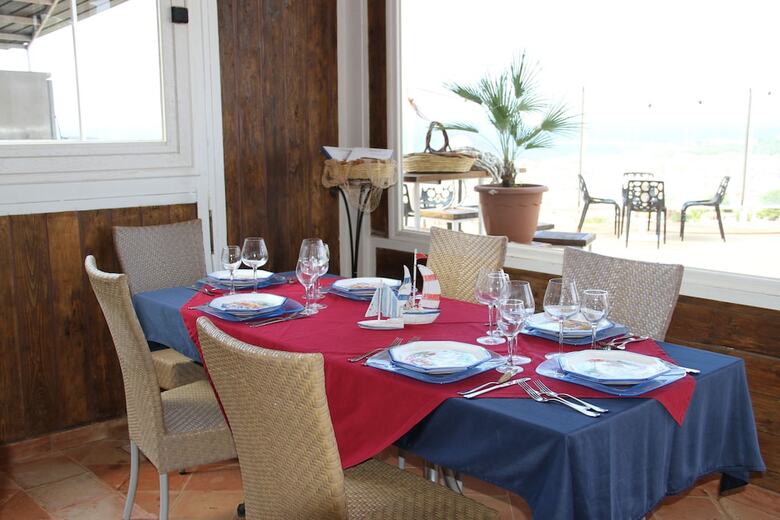 Bed & Breakfast M'ama Holiday Rooms