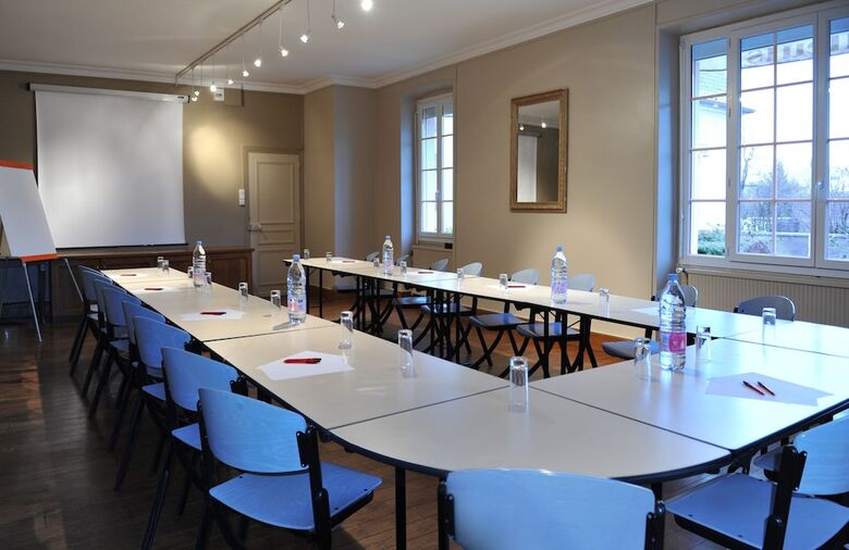 Hotel H�tel Les Tilleuls, Bourges