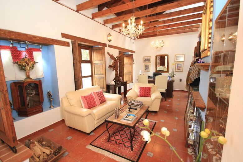 Hotel Casa Santa Luc�a
