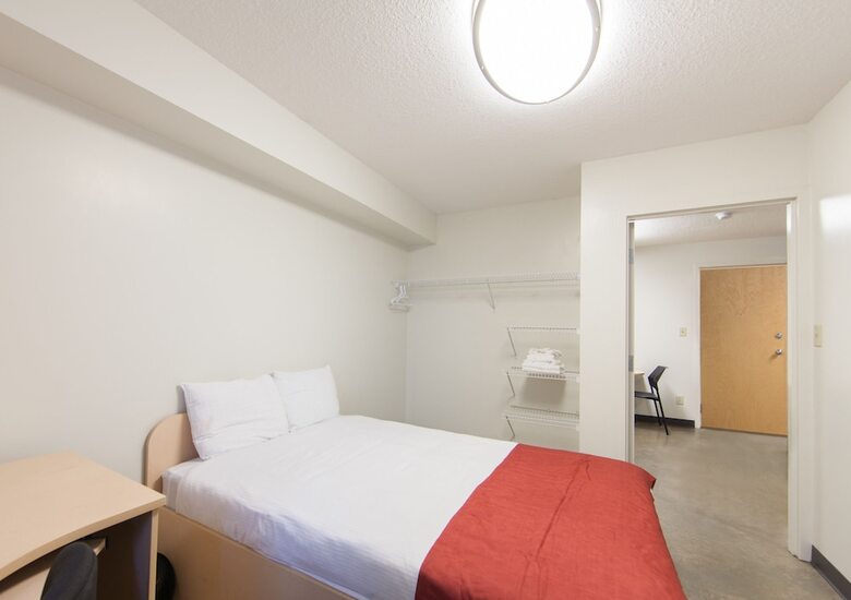 Hotel Macewan University Residence