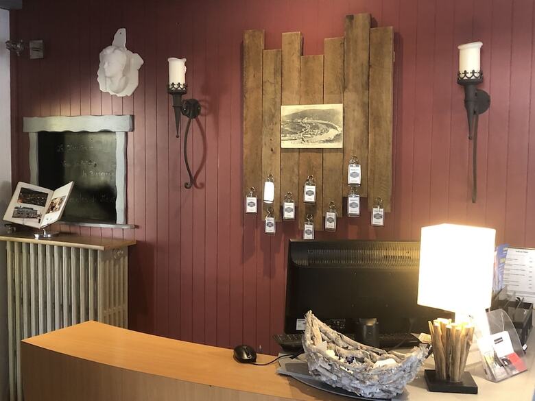 Hotel H�tel Les Boucles De Meuse