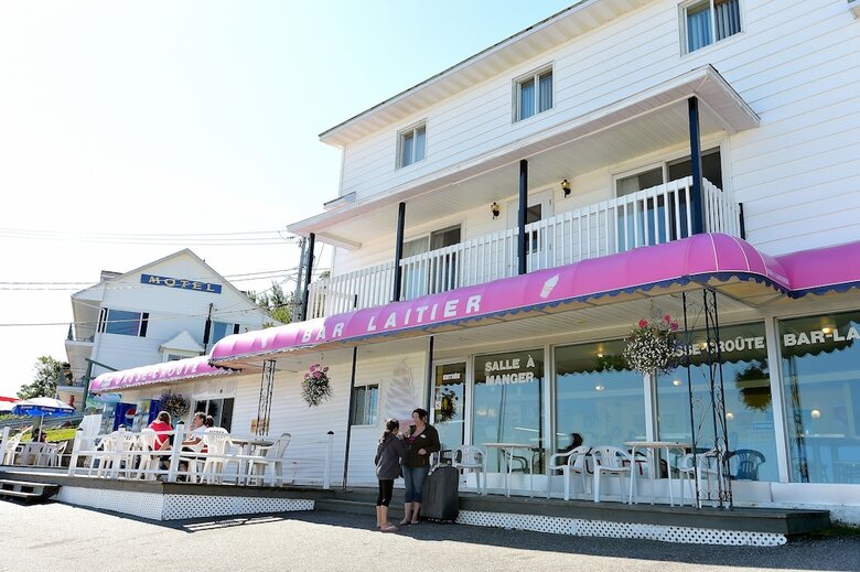 Motels Chalets Flots-bleus