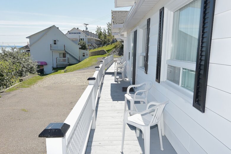 Motels Chalets Flots-bleus