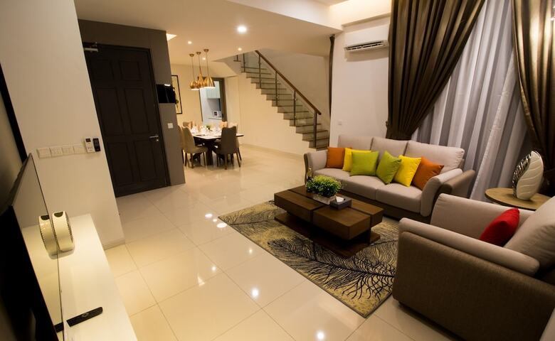Hotel Tropical Villa Service Suite