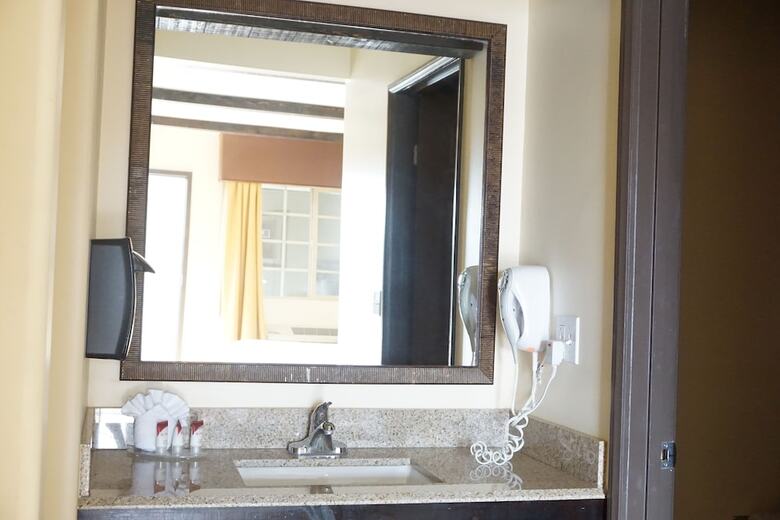 Hotel Tuscan Garden Inn