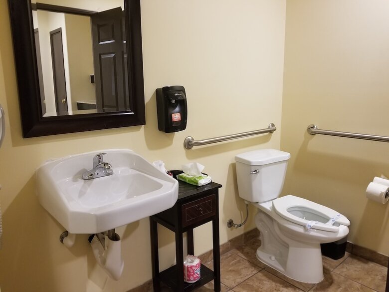 Hotel Tuscan Garden Inn