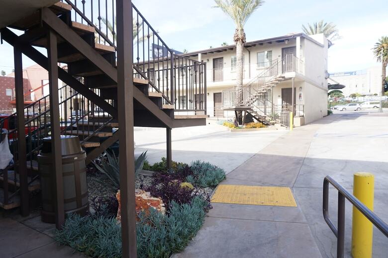 Hotel Tuscan Garden Inn