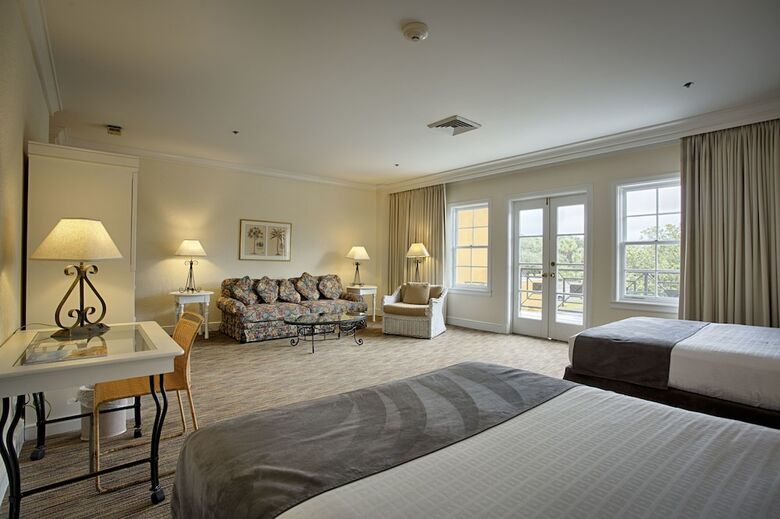 Hotel Tampa Palms Country Club