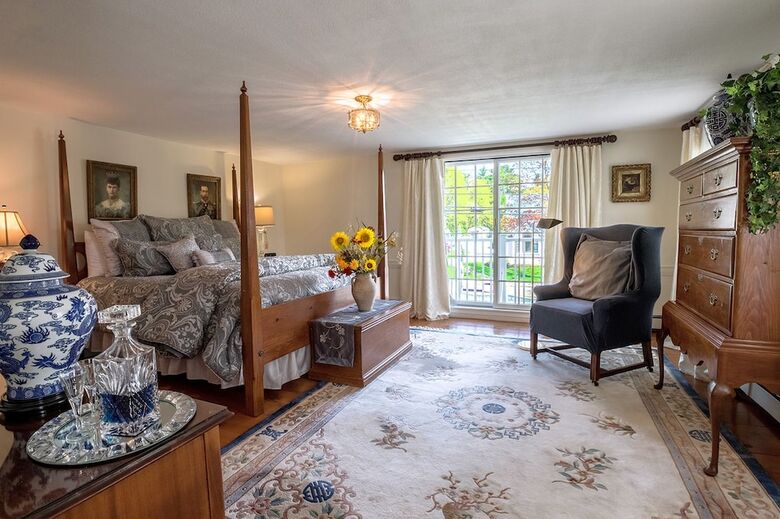 Bed & Breakfast Hartwell House Inn