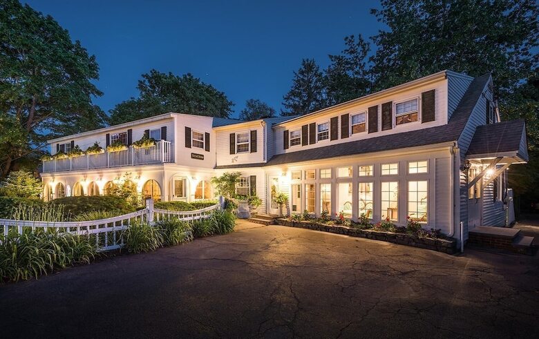 Bed & Breakfast Hartwell House Inn