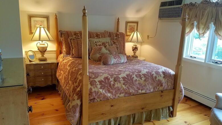 Bed & Breakfast Hartwell House Inn