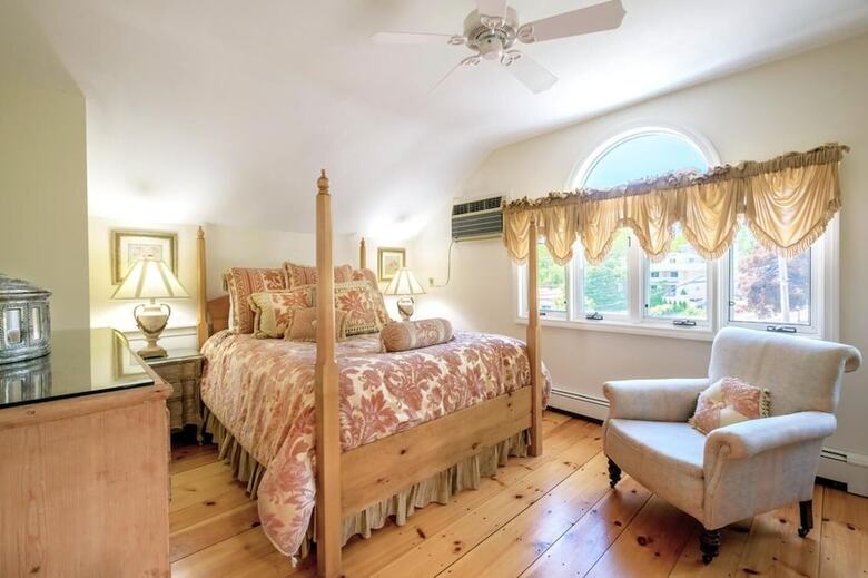 Bed & Breakfast Hartwell House Inn