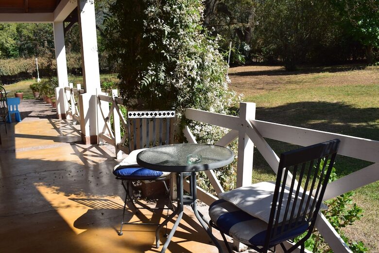 Aires De San Lorenzo B&B