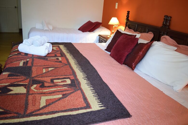 Aires De San Lorenzo B&B