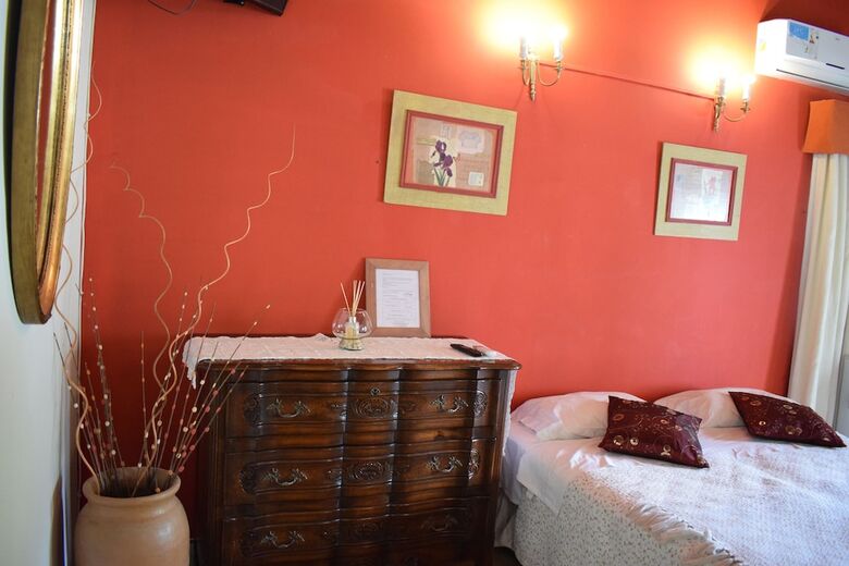 Aires De San Lorenzo B&B