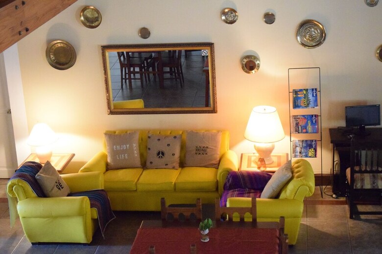 Aires De San Lorenzo B&B