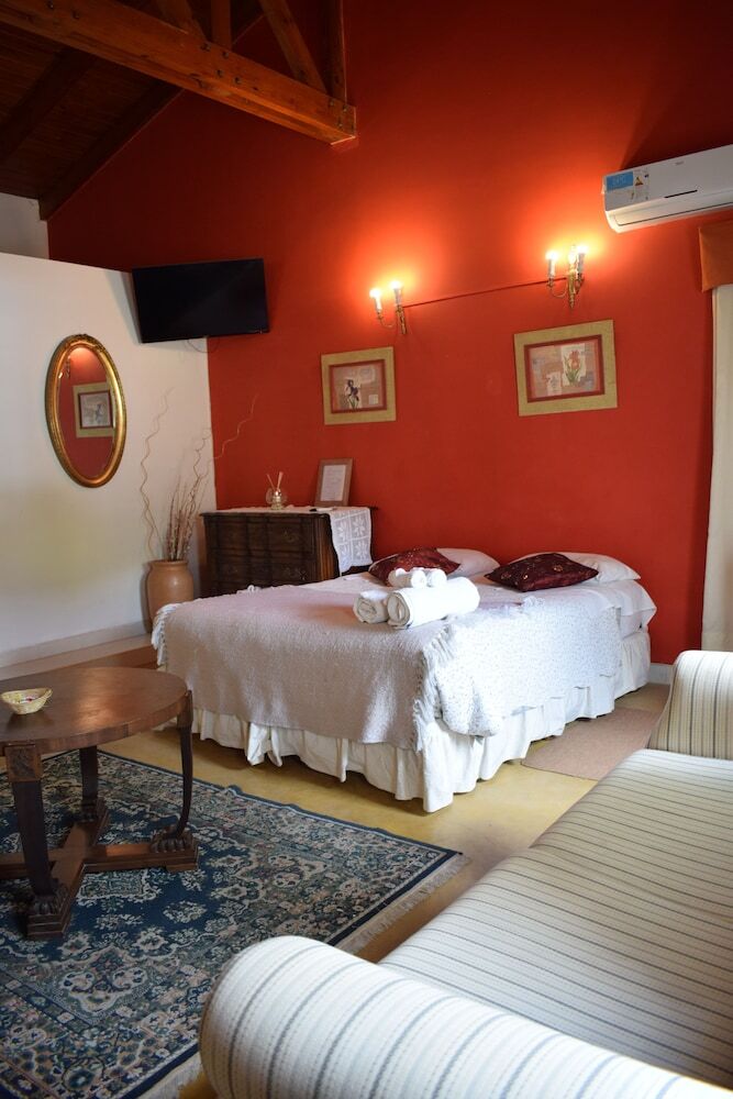 Aires De San Lorenzo B&B