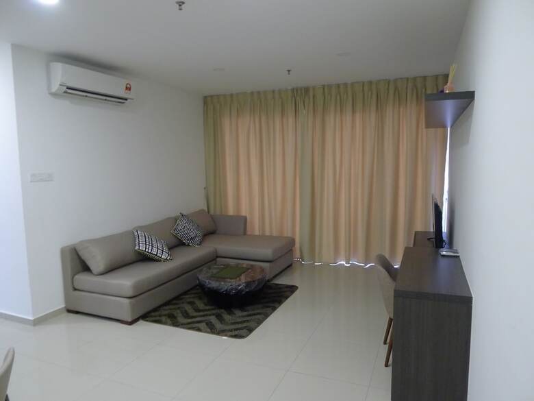 Hotel I-suite I-city B-30-20
