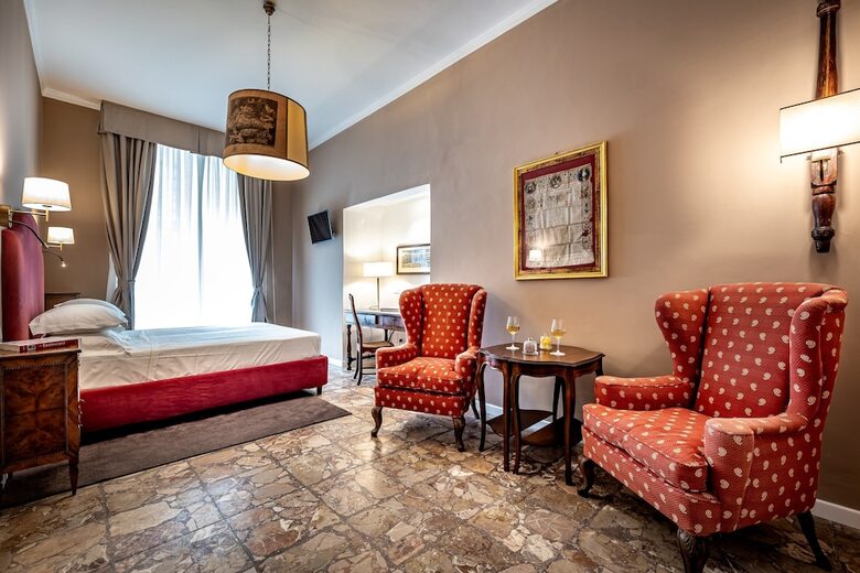 Cerretani Palace Luxury B&B