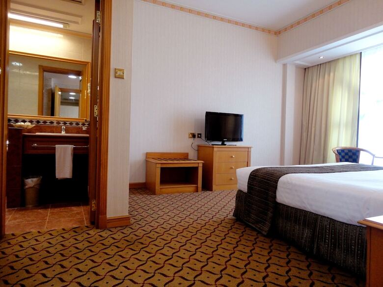 Beach Bay Hotel