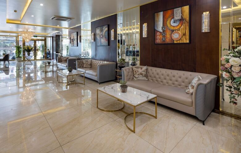 Diamond Luxury Hotel