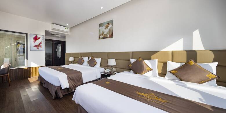 Diamond Luxury Hotel