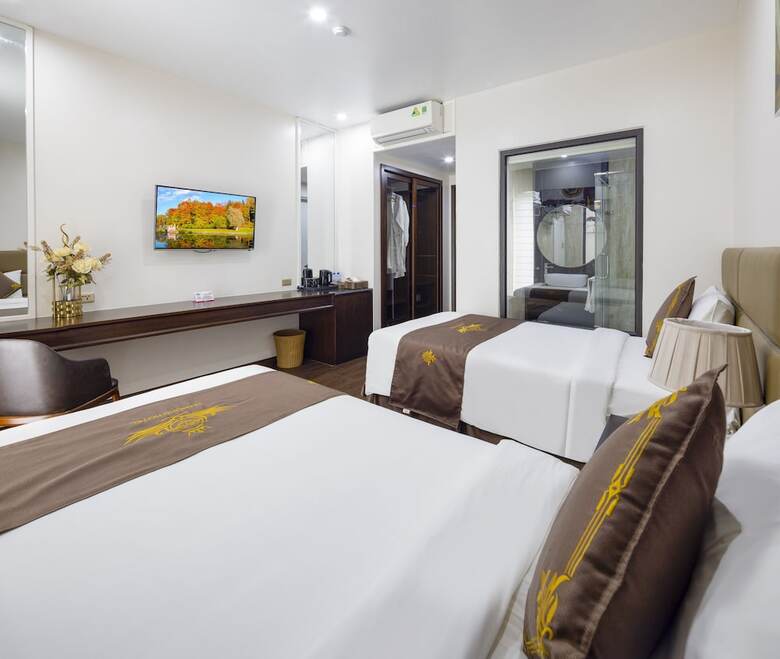Diamond Luxury Hotel