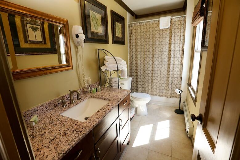 Bed & Breakfast Ocean View Inn