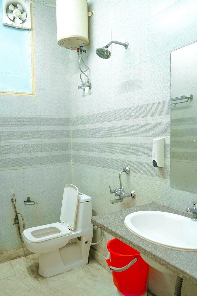 Hotel Cladis By Quadis - Sector 15 Noida