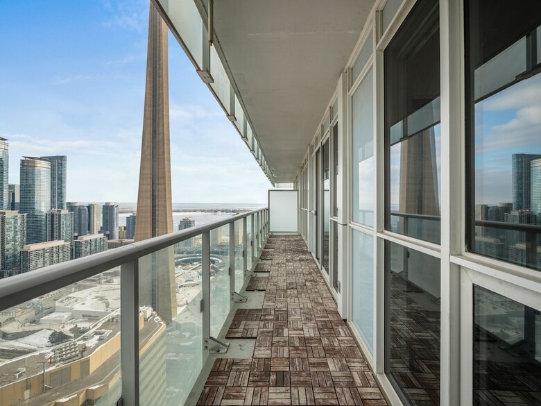 Aparthotel Stallion Suites -  Downtown Toronto