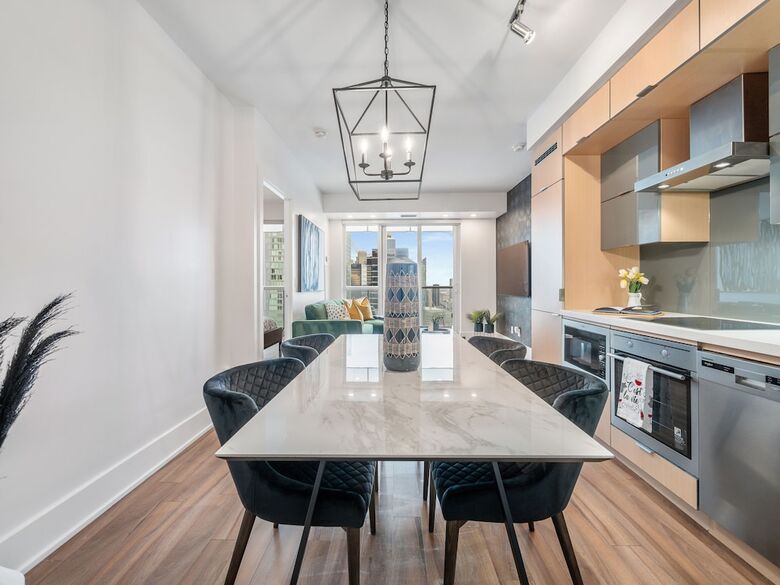 Aparthotel Stallion Suites -  Downtown Toronto