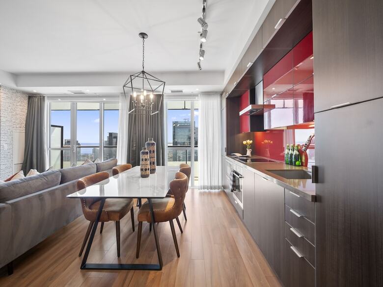 Aparthotel Stallion Suites -  Downtown Toronto