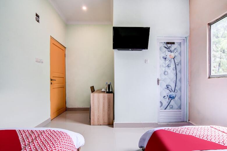 Oyo 90857 Baaraka Syariah Hotel