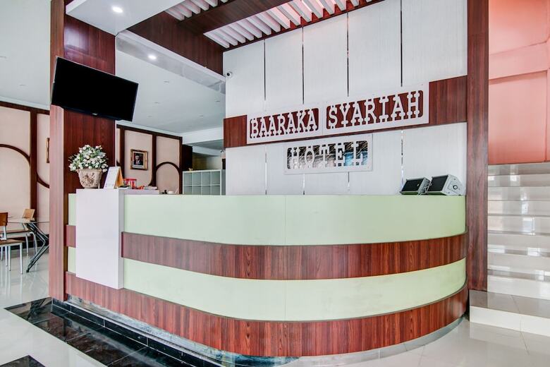 Oyo 90857 Baaraka Syariah Hotel