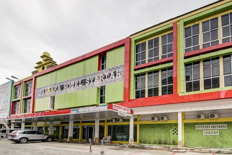 Oyo 90857 Baaraka Syariah Hotel