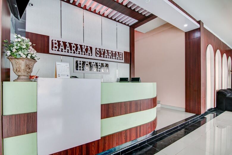 Oyo 90857 Baaraka Syariah Hotel