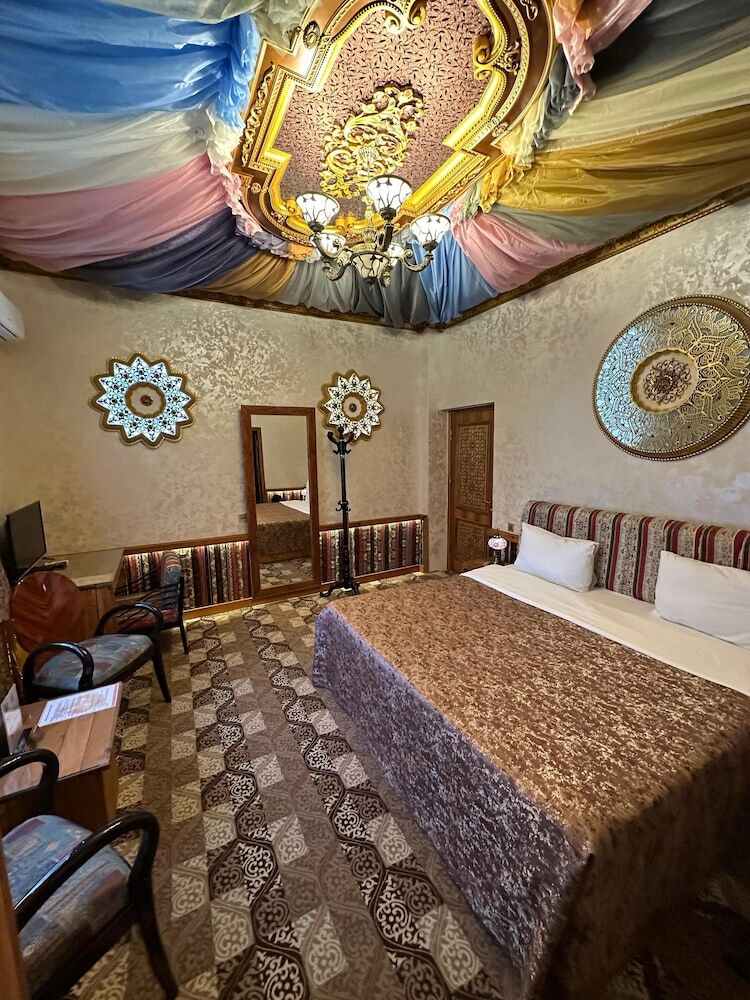 Q?z Qalas? Hotel