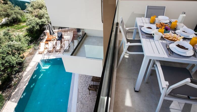 En Lefko Boutique Apartments